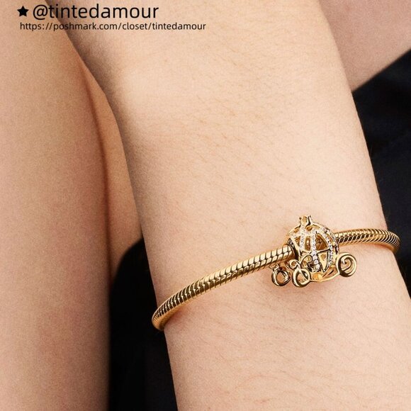 Pandora Disney Cinderella Sparkling Carriage Charm|Pendant - Picture 2 of 2